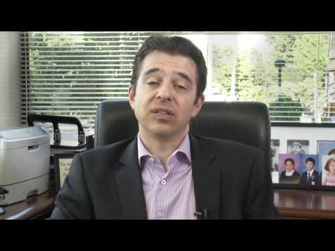 Exploring Your Options: Settling or Going to Court in the UK