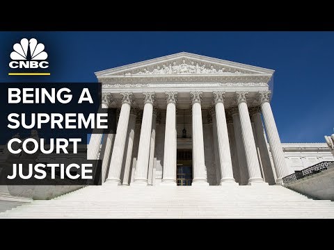 Understanding the Criteria for Becoming a Supreme Court Justice in the United States